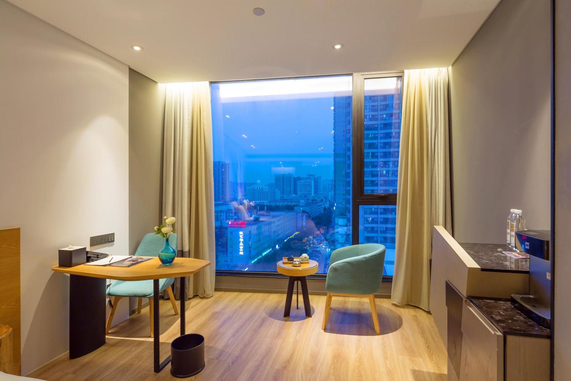 M Hotel Чжэнчжоу Экстерьер фото